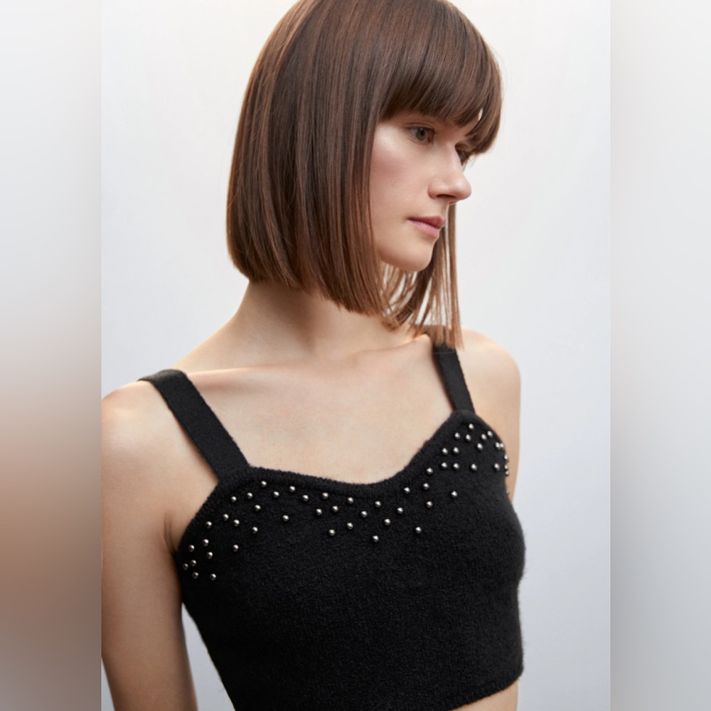 🔥SALE🔥 NWT! Mango Knitted Beaded Crop Sweater Top